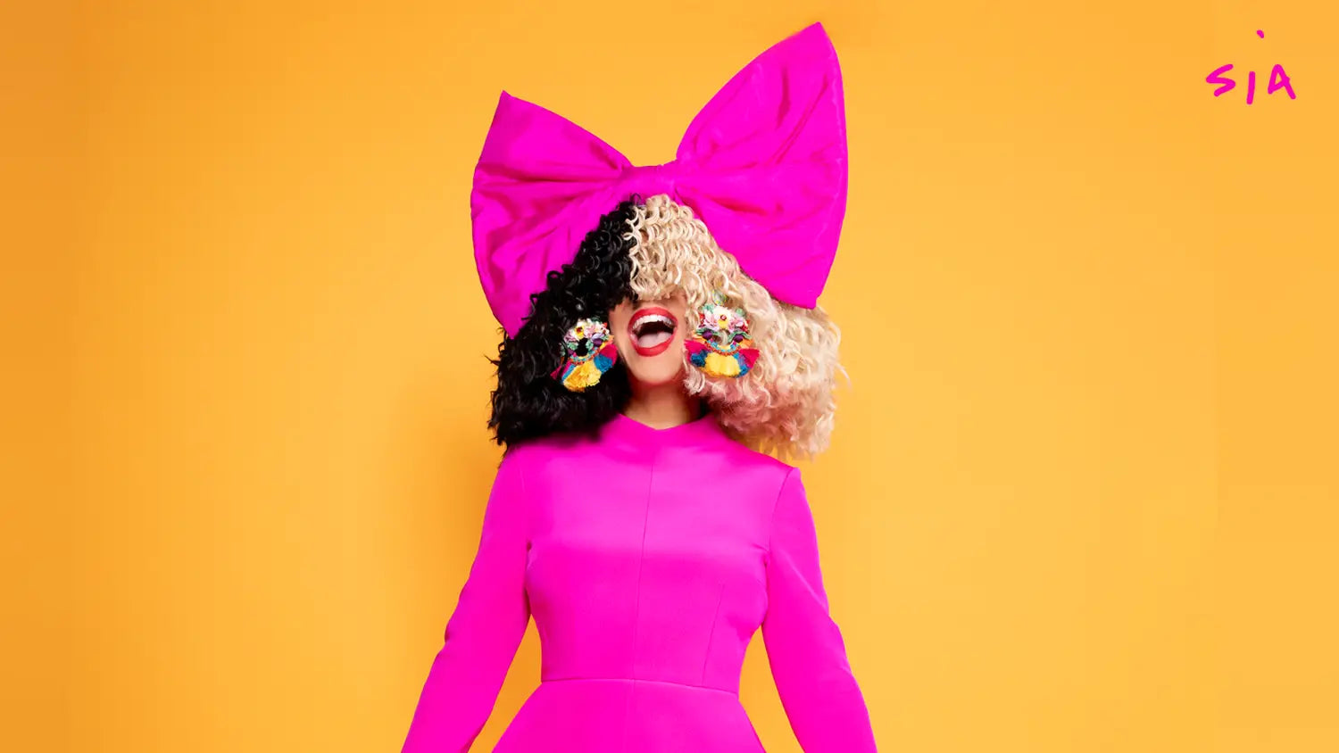 *FREE* SIA ZOOM BACKGROUNDS